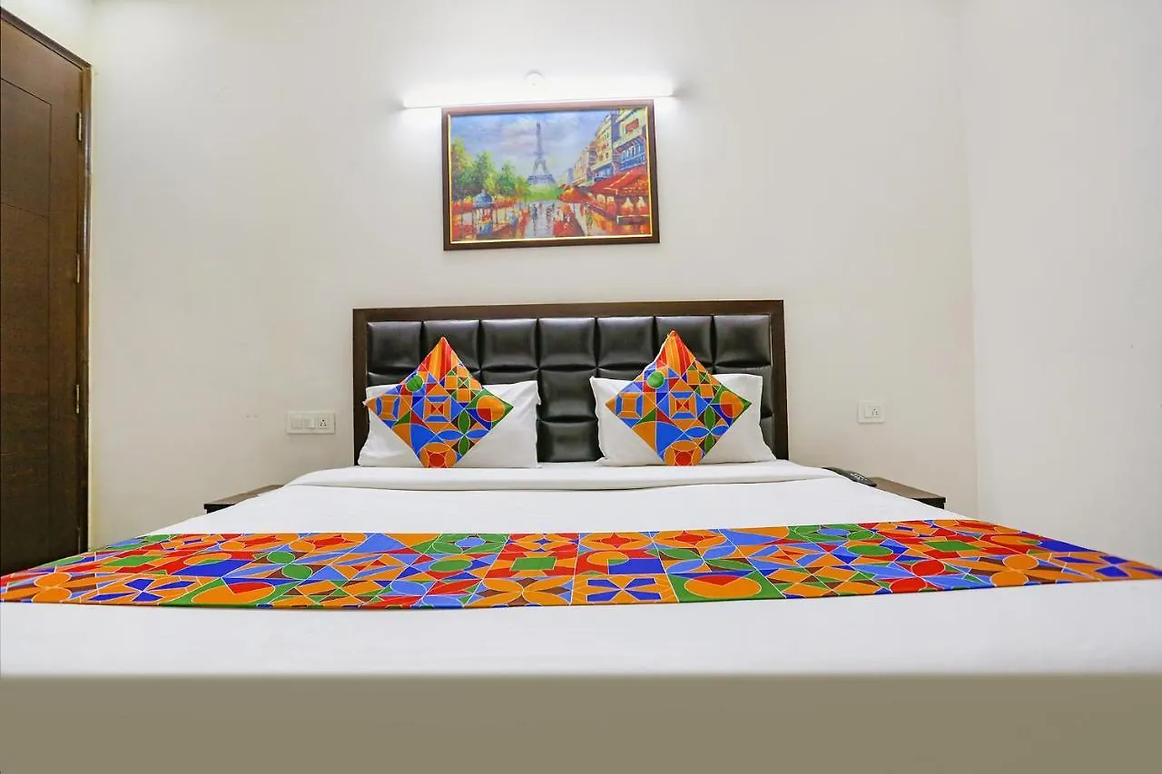 Fabhotel Pacific Homes 古尔冈 酒店